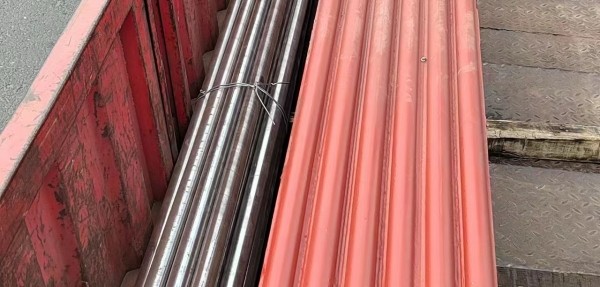 雙面水冷壁管（內(nèi)螺紋）Φ60×12.2mm，材質(zhì)：12Cr1MoVG。含材質(zhì)證明、出廠合格證，水壓試驗(yàn)、通球報(bào)告等資料